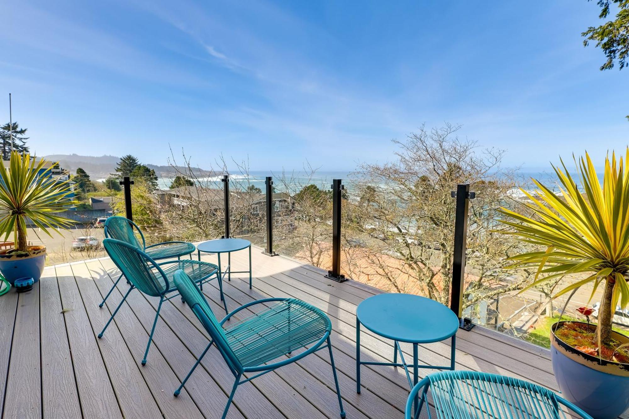 Scenic Depoe Bay Townhome With Deck Less Than 1 Mi To Parks! ภายนอก รูปภาพ